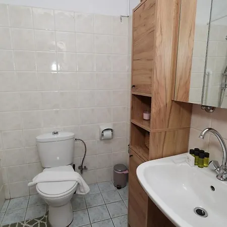 Ayia Triada 2br Apartament Paralimni